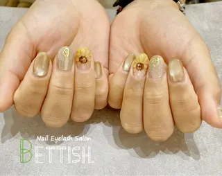 ネイル BETTISH. KUMIKO☺︎︎のネイルデザイン