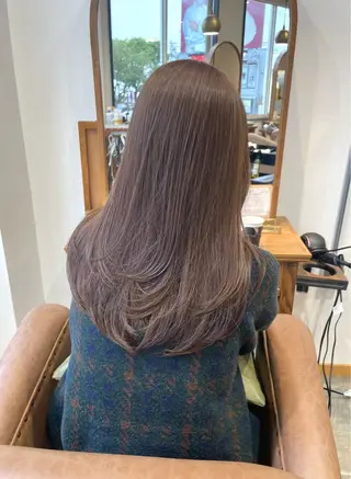 ロング カラー 西村 れいのヘアスタイル