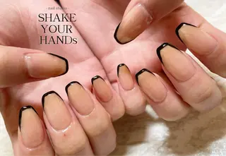 ネイル ネイルスタジオ シェイクユアハンズのネイルデザイン
