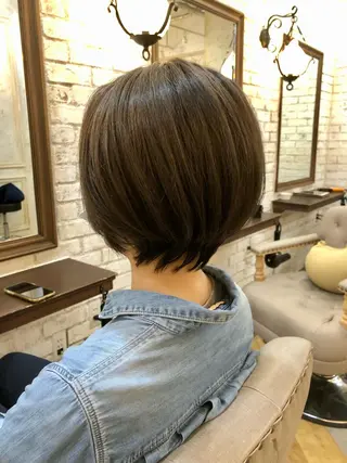 ショート カラー Carina所属・セン北徒歩５分 キシタクのヘアスタイル
