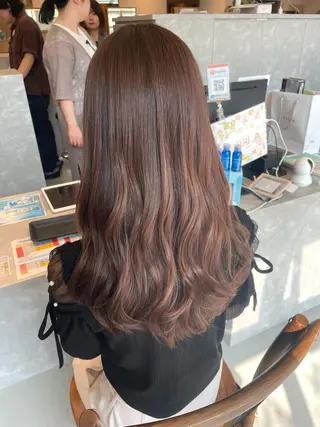 カラー 植手 莉菜のヘアスタイル