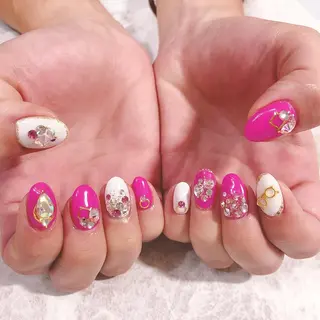 ネイル VIOLUS所属・VIOLUS 関目のネイルデザイン