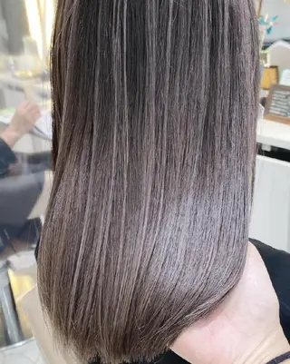 ミディアム カラー ＡＳＨ 大宮のヘアスタイル