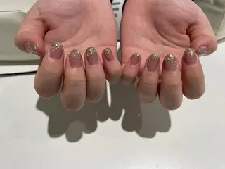 ネイル Lista  飯塚店所属・ヤマネ リサコのネイルデザイン