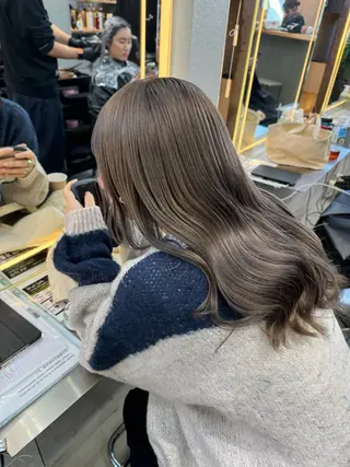 ロング カラー Elissumeda所属・ブリーチ特化 梅田本多翔のヘアスタイル