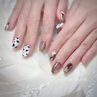 ネイル 鈴木 奈穂子のネイルデザイン