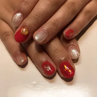 ネイル imymemine所属・渡邊 束紗のネイルデザイン