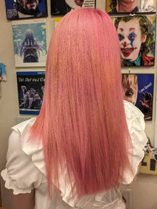 ロング カラー fuwat所属・秋葉原でカラーする なら🐉ちぇーたんのヘアスタイル