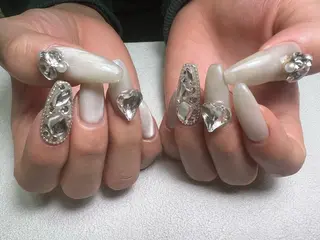 ネイル private salon Lem.所属・Lem. Sayaのネイルデザイン