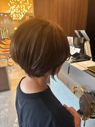 ショート 白髪染め│白髪ぼかし │ワタナベユウマのヘアスタイル