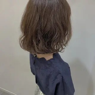 カラー タンバルモリパーマ 礒井メンキのヘアスタイル