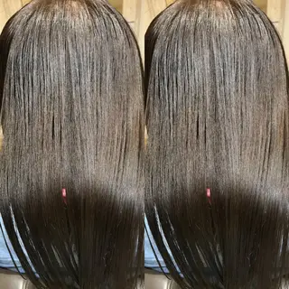 ミディアム 縮毛矯正専門 美容師のヘアスタイル