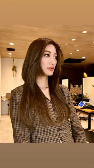 ロング カラー デザイン/レイヤー/ yuan⟡.·のヘアスタイル