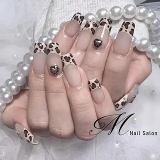 ネイル M✨ワンホン風ネイル パラジェル取扱🦋リのネイルデザイン