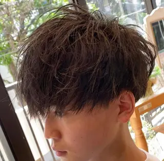 メンズ 海外レイヤー鯉渕 【海外風メンズも◎】のヘアスタイル