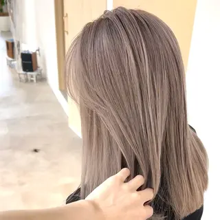 セミロング カラー ボブ/韓国ボブ/ブリ ーチ/鈴木康平のヘアスタイル