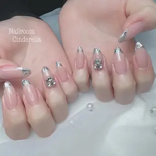 ネイル Nailroom. Cinderellaのネイルデザイン