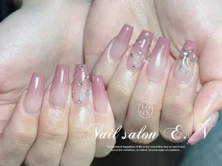 ネイル E.N🦋 長さ出し/持ち込みのネイルデザイン