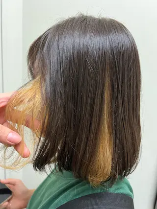 カラー TOBITA TAKARAのヘアスタイル