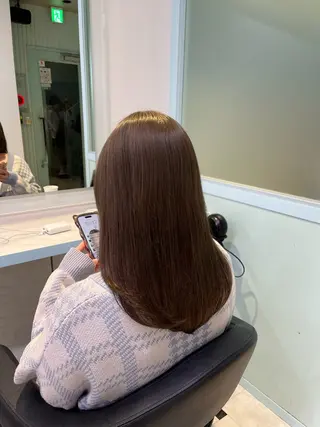 セミロング カラー ブリーチカラー 🩵MIZUKIのヘアスタイル