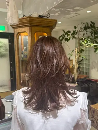 カラー 千田 珠子のヘアスタイル