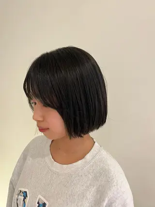 ミディアム カラー ルナ ブリーチモデル募集のヘアスタイル