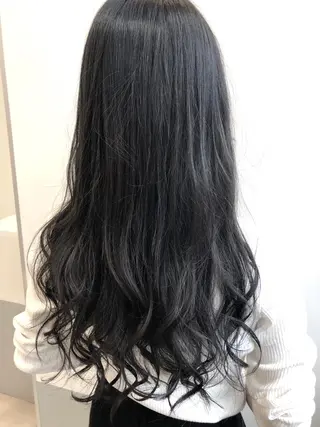 ロング カラー OFF YUYAのヘアスタイル