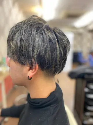 カラー メンズ Relaxation Saljuのヘアスタイル