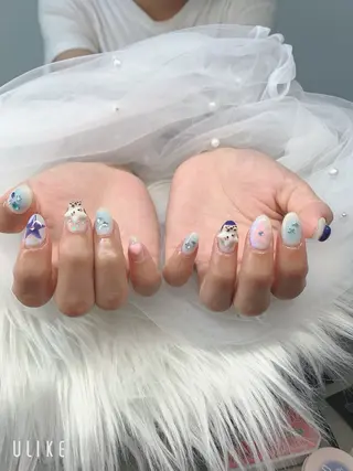 ネイル T. Leeのネイルデザイン