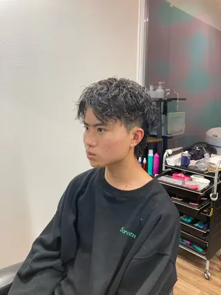 ショート パーマ メンズ kaming所属・長谷川 翼のヘアスタイル