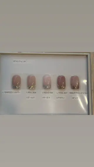 ネイル Blue Reef 四谷三丁目所属・たかの はづきのネイルデザイン