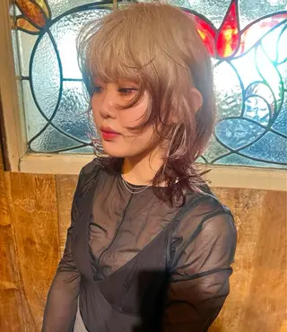 ミディアム ハイトーン/デザイン honokaのヘアスタイル