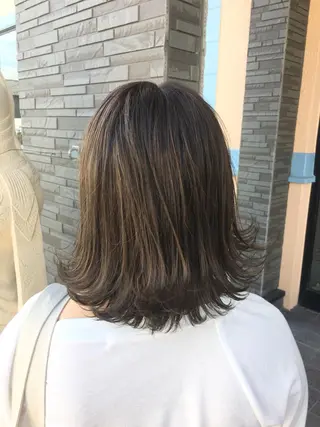 ミディアム カラー 4-rest garden （フォーレストガーデン）所属・金井 直樹のヘアスタイル