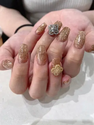 ミディアム Nail R💫 naoのネイルデザイン