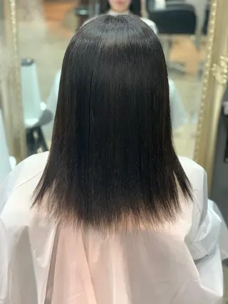 セミロング 大内 志穂のヘアスタイル