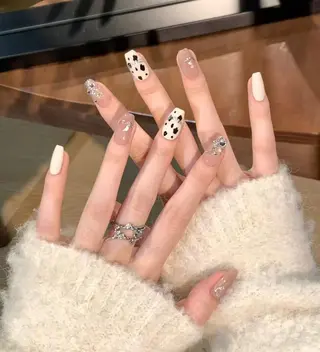 ネイル Alra Miyuのネイルデザイン