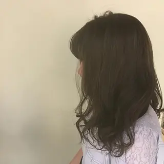 ロング カラー しのはら まどかのヘアスタイル