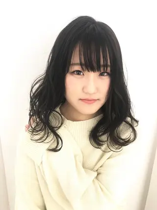 ミディアム 長谷川 智也/ディレクターのヘアスタイル