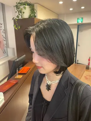ミディアム カラー goshima nagisaのヘアスタイル