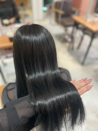 カラー 艶髪ワンホンヘア🩶 ayaha🩶のヘアスタイル