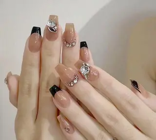 ネイル ヒナネイルサロン所属・Hina ネイルサロンのネイルデザイン