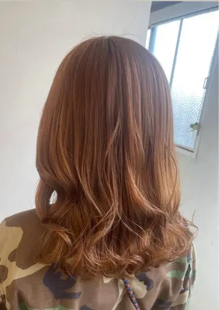 セミロング なかやま みおのヘアスタイル