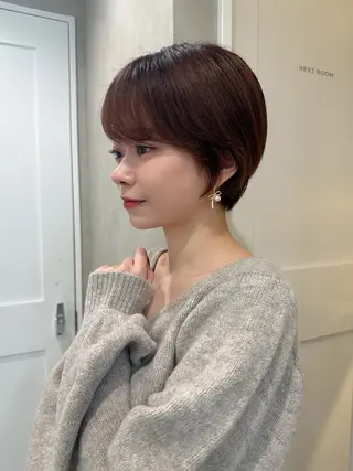 ショート カラー Cloe所属・久世 聡のヘアスタイル