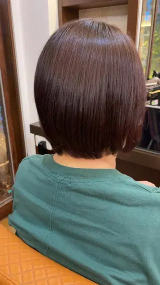 ショート カラー 川元 汐音のヘアスタイル