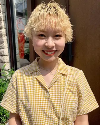 ショート カラー パーマ Libre×Reco所属・Libre 西野圭一のヘアスタイル