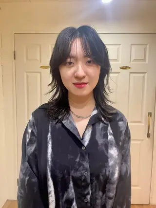 セミロング レイヤーパーマ 外山貴章のヘアスタイル