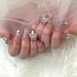 ネイル yurika 🌷.*･ﾟのネイルデザイン