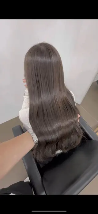 セミロング ✂︎透明感カラー特化 /日和優真✂︎のヘアスタイル