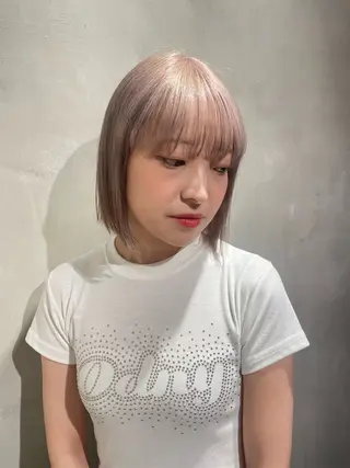 ショート カラー hisano / ハイトーン・透明感のヘアスタイル