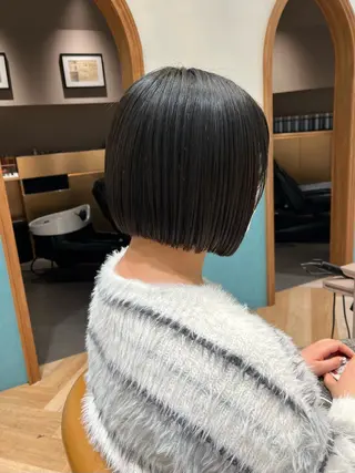 ショート カラー stylist/ボブ ことの/韓国レイヤーのヘアスタイル